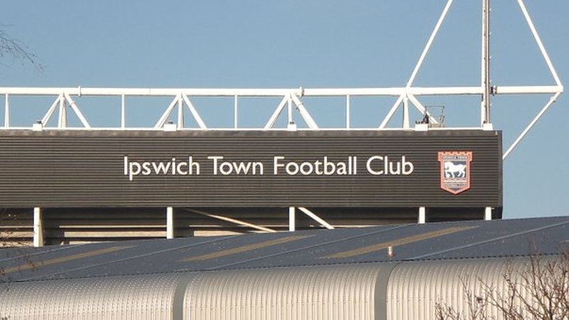 Ipswich Town 2-2 Middlesbrough: Portman Road Drama Keeps Town's Premier League Dream Alive